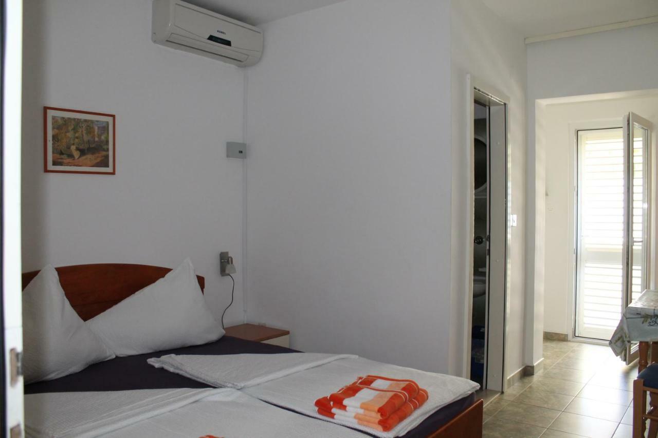 Apartmani Atila Damir Omiš Eksteriør billede