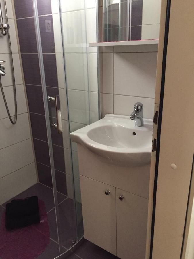 Apartmani Atila Damir Omiš Eksteriør billede