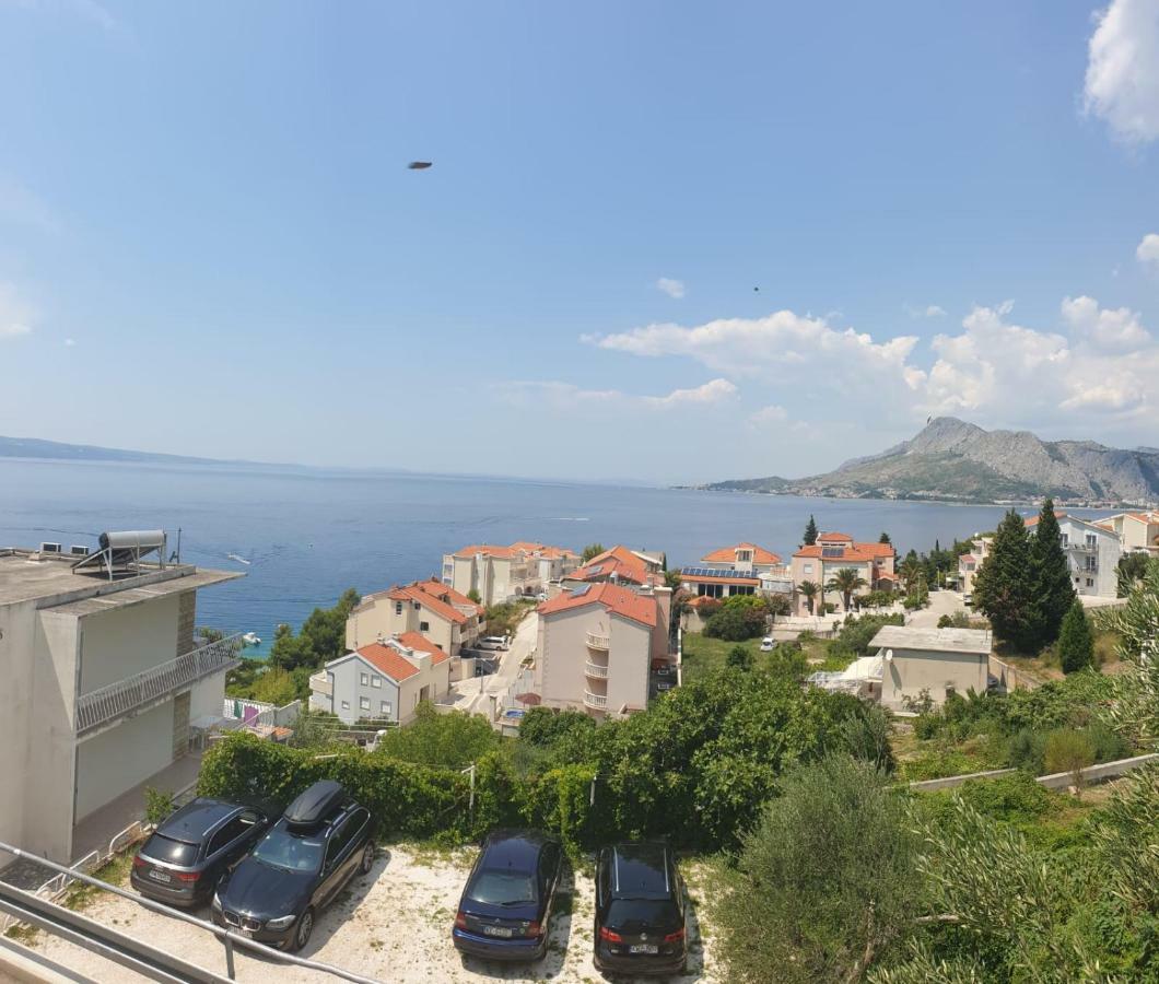 Apartmani Atila Damir Omiš Eksteriør billede